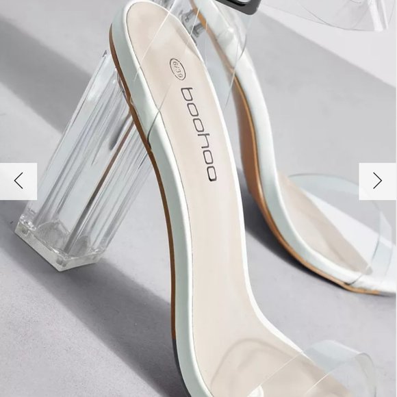 WIDE WIDTH CLEAR BARELY THERE HEELS - Brand New Size 7 - Picture 5 of 5